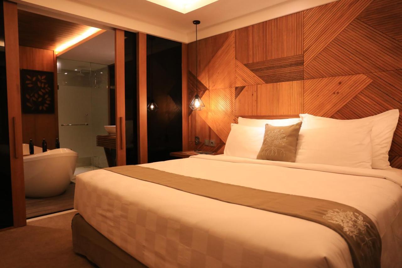 The Crystal Luxury Bay Resort Nusa Dua Нуса-Дуа Экстерьер фото