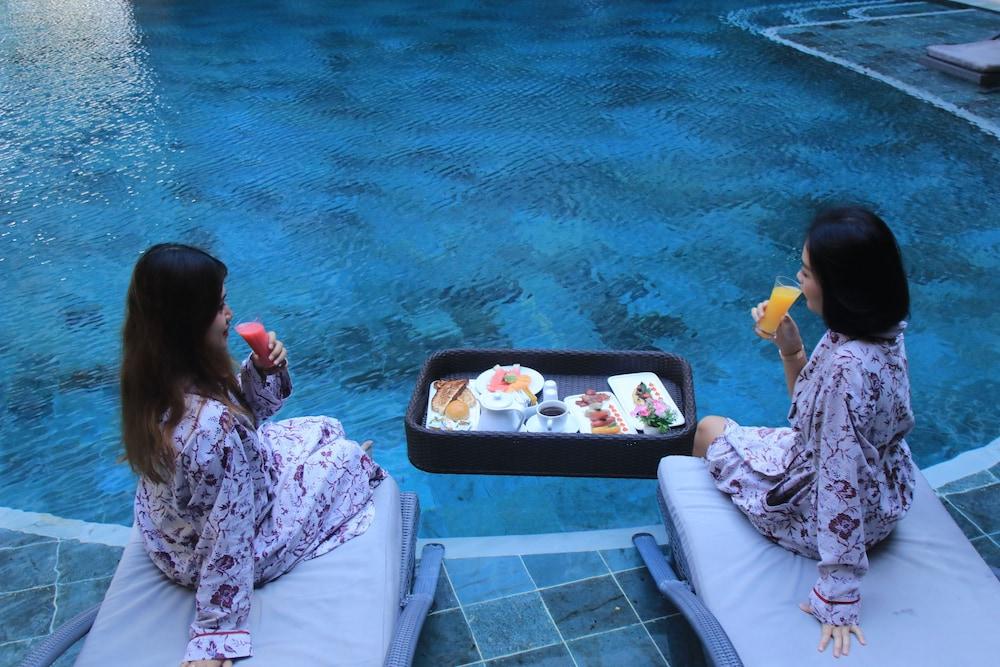 The Crystal Luxury Bay Resort Nusa Dua Нуса-Дуа Экстерьер фото